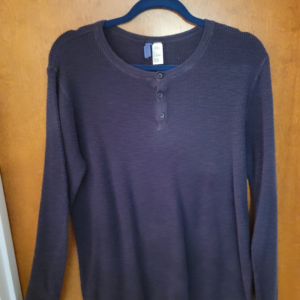 DIVIDE NAVY BLUE WAFFLE/LONG JOHN STYLE SHIRT ,LARGE ( runs smaller in size )